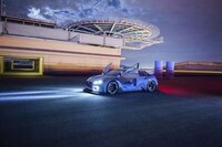 Aerodynamic Track Cars Image 8