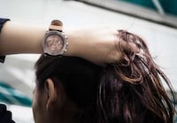 Affordable Scratch-Proof Watches Image 7