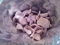 Purple-Hued Potato Chips Image 2