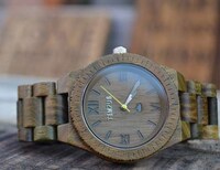 Reclaimed Wood Timepieces Image 6