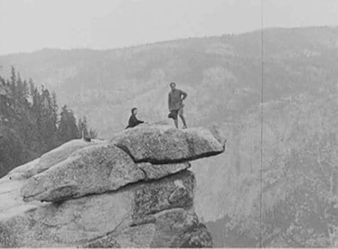 Governmental GIF Archives
