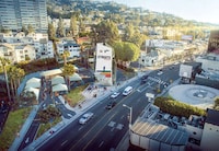 Interactive Vertical Billboards Image 4