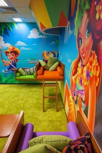 Vibrant Gaming Offices Image 8