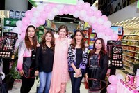 Awareness-Raising Cosmetics Image 8