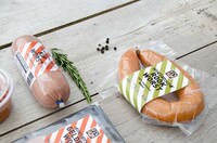 Meaty Vegetarian Product Packaging Image 6