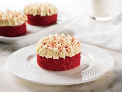 Single-Serve Holiday Cakes