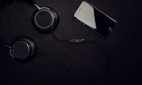 Wireless-Enabling Headphone Adapters Image 5