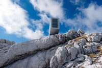 Minute Aluminum Alpine Shelters Image 5