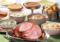 Handy Thanksgiving Takeout Options Image 8