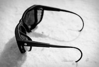 Interchangeable Sport Sunglasses Image 6