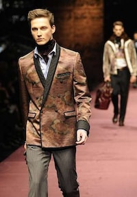 Military Jackets & Distressed Jeans Image 7