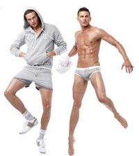 Sweaty Workout Lookbooks Image 5