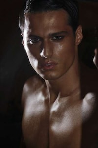 Heavy Guyliner Image 7