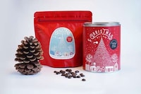 Wintry Holiday Coffee Tins Image 5