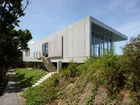 Stilted Concrete Holiday Homes Image 3