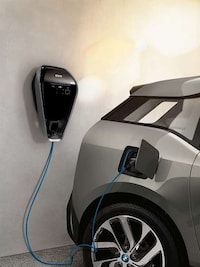 Rate-Monitoring EV Chargers Image 3