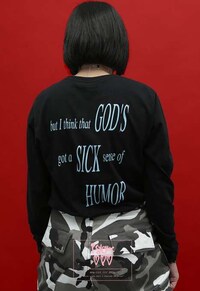 90s Rock-Inspired Apparel Image 7