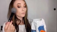 Food-Based Makeup Tutorials Image 7