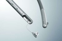 Sleek Banded Bluetooth Headphones Image 2