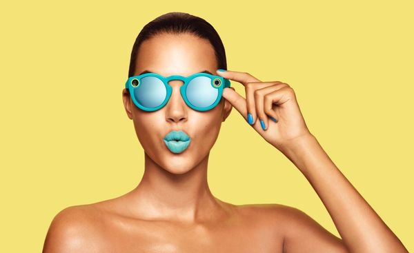 Top 100 Social Media Trends in 2016
