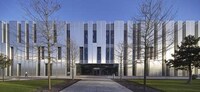 Cavernous Industrial Offices Image 8