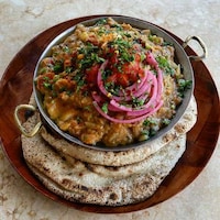 Authentic Arabic Brunch Spots Image 5