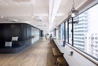 Waterfront-Themed Offices Image 4