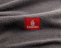 Sustainable Airplane Blankets Image 4