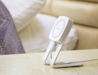 Cordless Magnetic Chargers Image 3