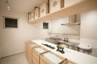 Hand-Drip Tea Cafes Image 3