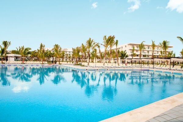 RIU Republica & Signature Vacations: Part One