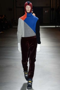 Colorful Pop Fashion Image 4