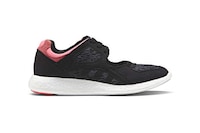 Exclusive Feminine Sneakers Image 2