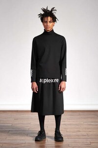 Utilitarian Genderless Apparel Image 7