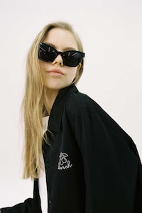90s Film-Inspired Fashion Image 6