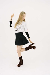 90s Film-Inspired Fashion Image 7