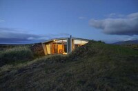 Buried Icelandic Landhouses Image 7