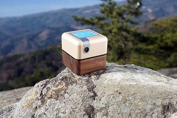 Portable Robotic Assistants