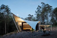 Canopy-Covered Coast Homes Image 4