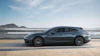 Sleek Supercar Wagons Image 2