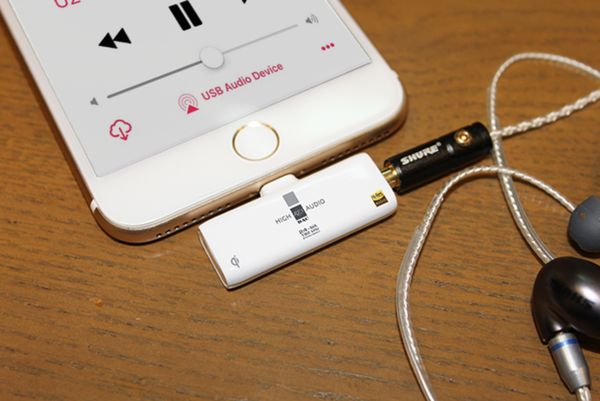 Port-Expanding Smartphone Adapters Image 2