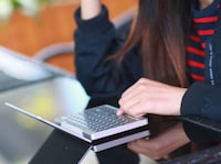 Pocket-Sized Laptops Image 2