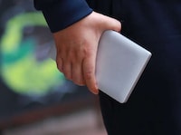 Pocket-Sized Laptops Image 4