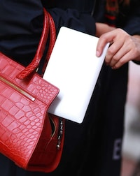 Pocket-Sized Laptops Image 5