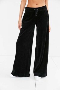 Modernized Velour Tracksuits Image 5