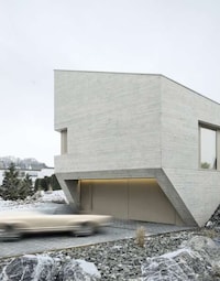 Wintry Shale-Covered Homes Image 6