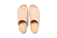 Wooden Minimalist Japanese Sandals Image 3