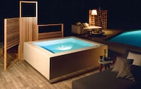 Infinity Mini Pools Image 7