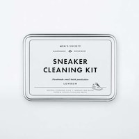 Artisanal Sneaker-Cleaning Packs Image 2