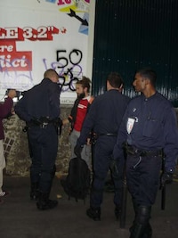Guerrilla Anti-Ad Groups Image 7